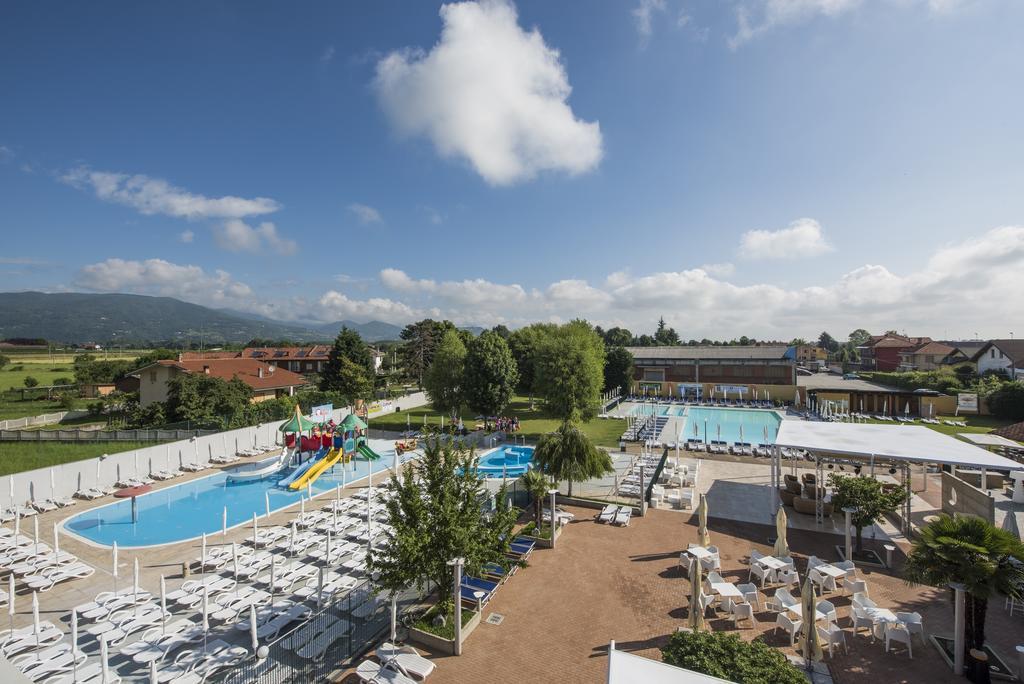 Hotel Villa Glicini Pinerolo Eksteriør billede